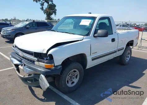 2001 Chevrolet Silverado 1500 из США, поврежденный, VIN 1GCEK14W71Z129211